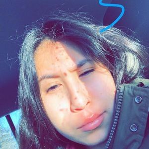 Meet your Posher, Yadira